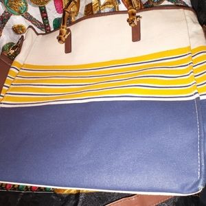 ATTRACTIVE THURSDAY FRIDAY TOTE BAG